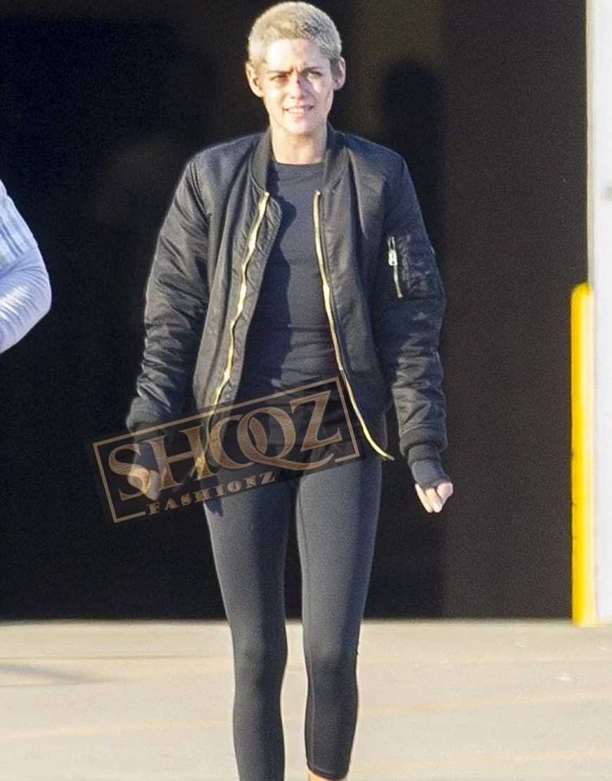 Underwater Kristen Stewart Travel Outfit Jacket